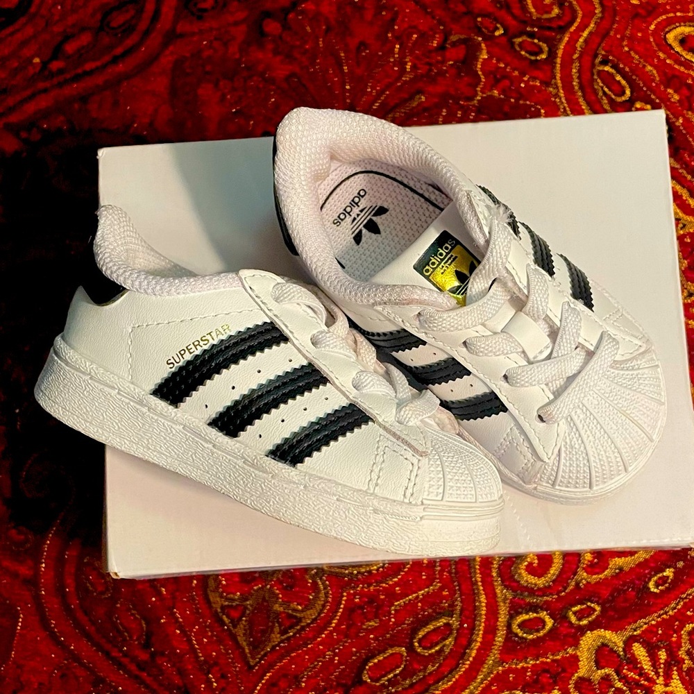 Toddler shoes